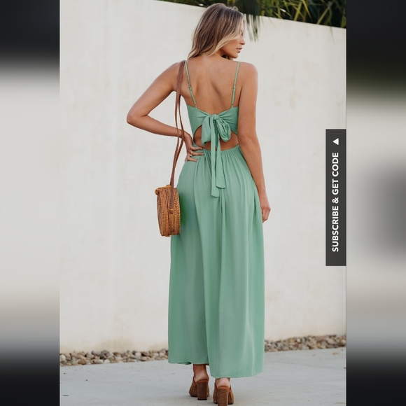 NWT Cupshe mint green front twist & keyhole maxi dress $48 tie back small - Picture 5 of 9